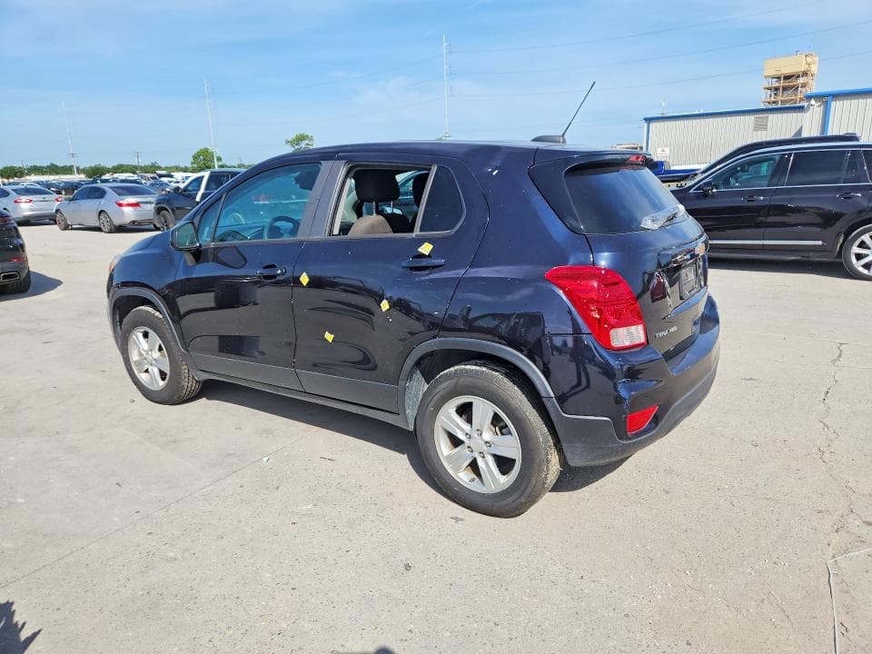2021 CHEVROLET TRAX LS 2