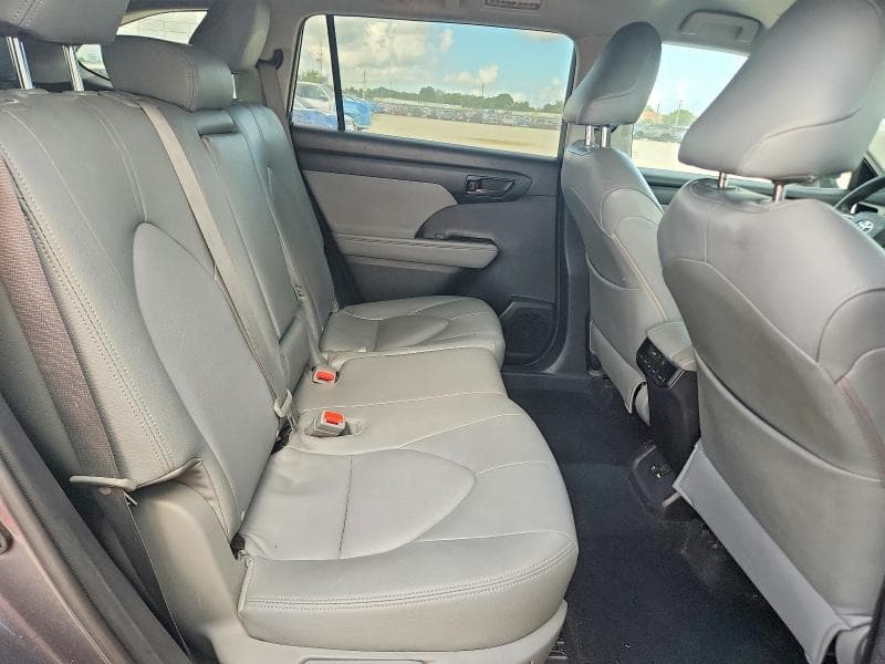 2021 TOYOTA HIGHLANDER L 11