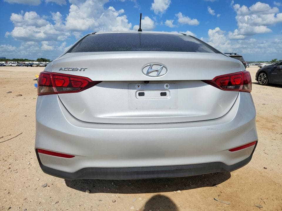 2022 HYUNDAI ACCENT SE 6
