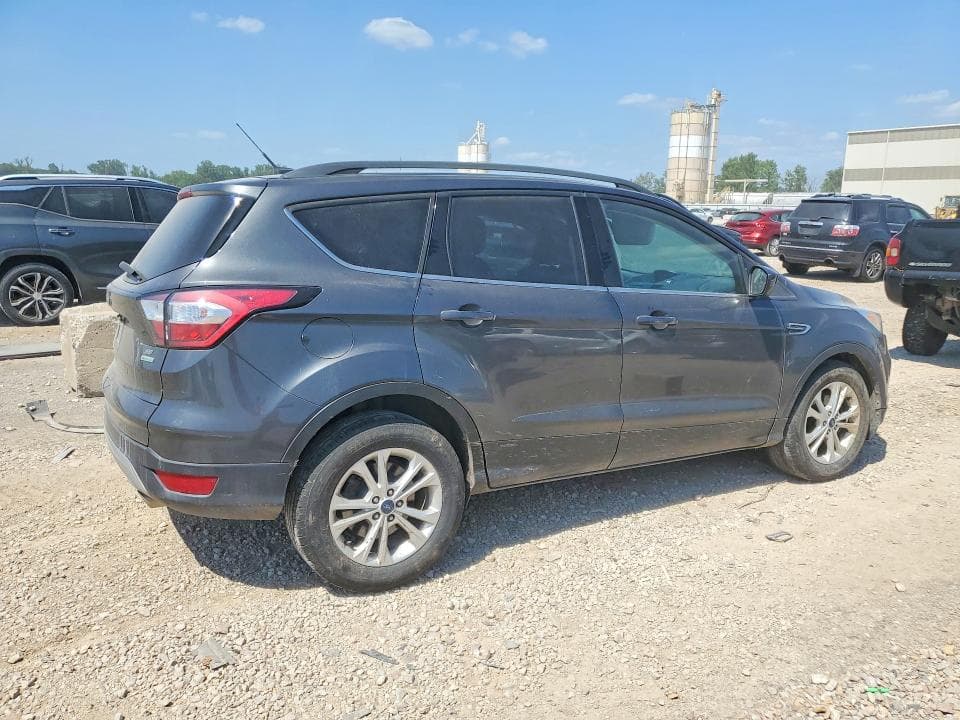 2018 FORD ESCAPE SE 3