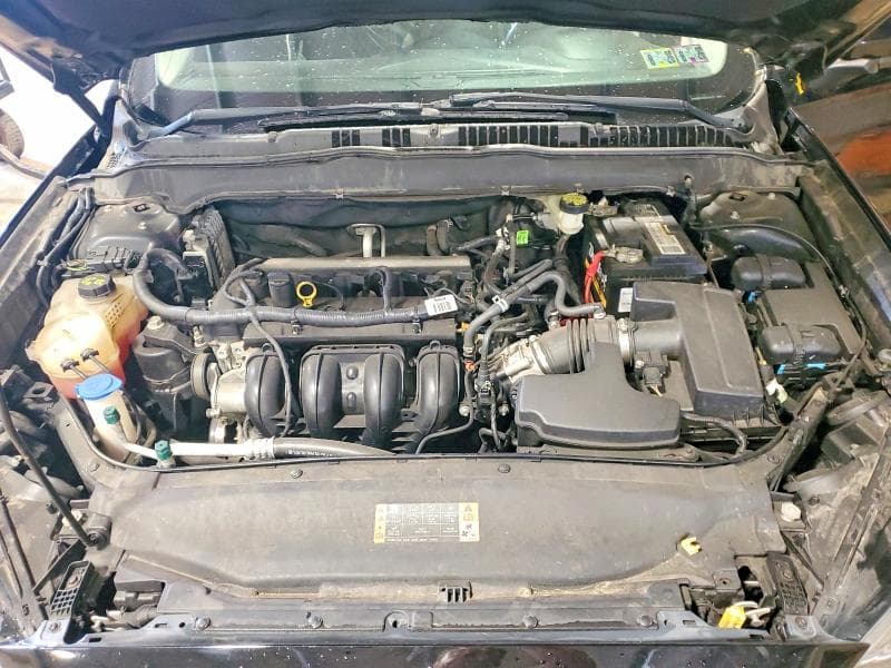 2017 FORD FUSION SE 11