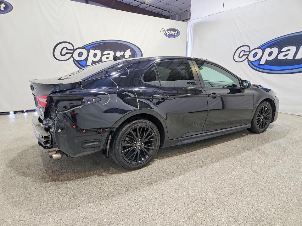 2020 TOYOTA CAMRY SE NIGHTSHADE 3