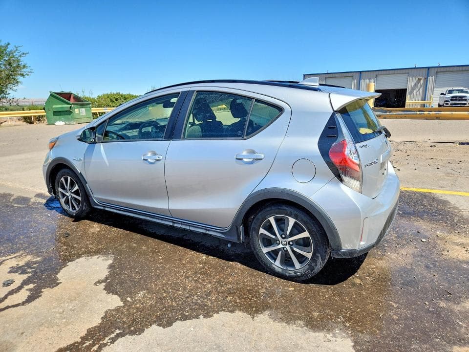 2018 TOYOTA PRIUS C TWO 2