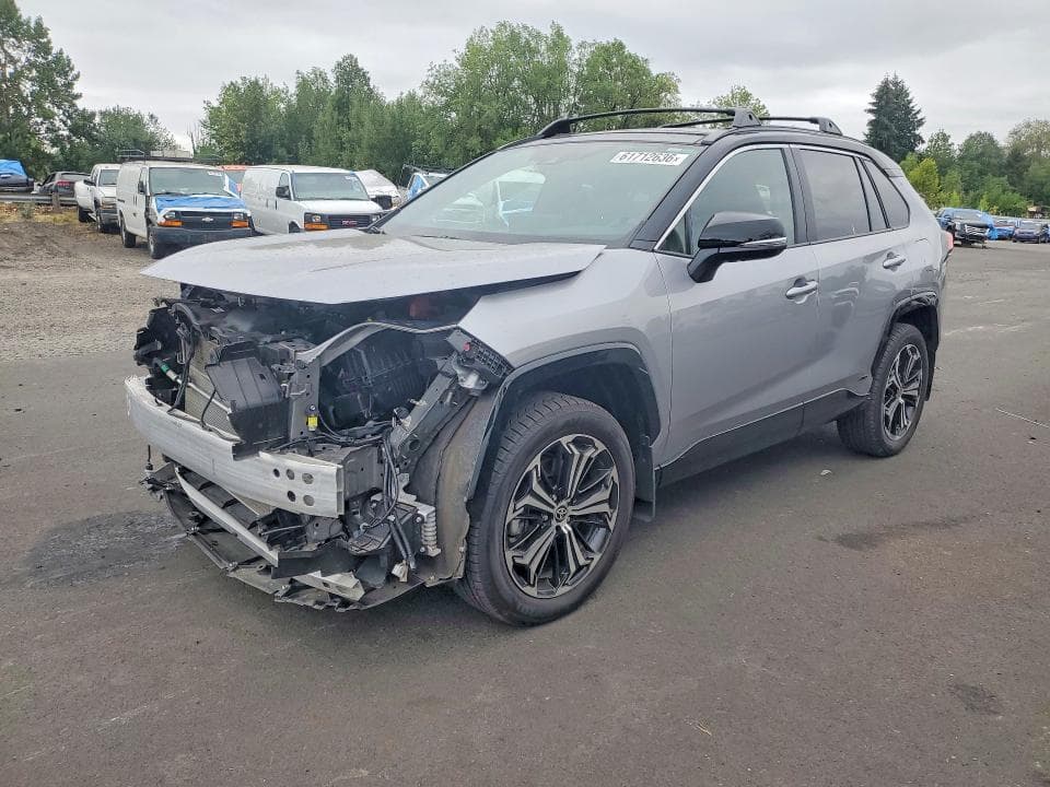 2025 TOYOTA RAV4 XSE
