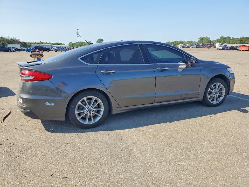 2019 FORD FUSION TITANIUM 3