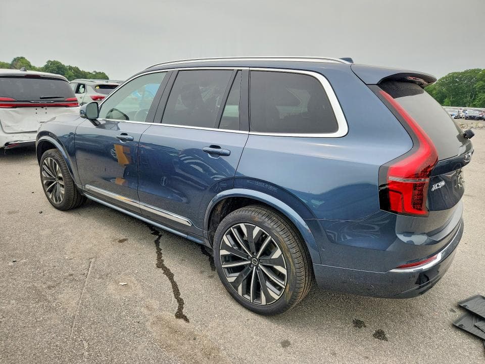2026 VOLVO XC90 PLUS 2