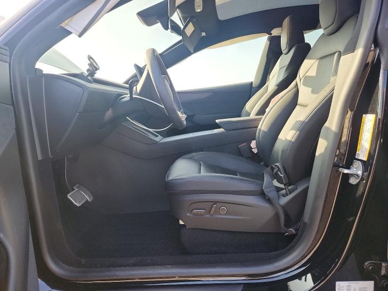 2026 TESLA MODEL Y 7