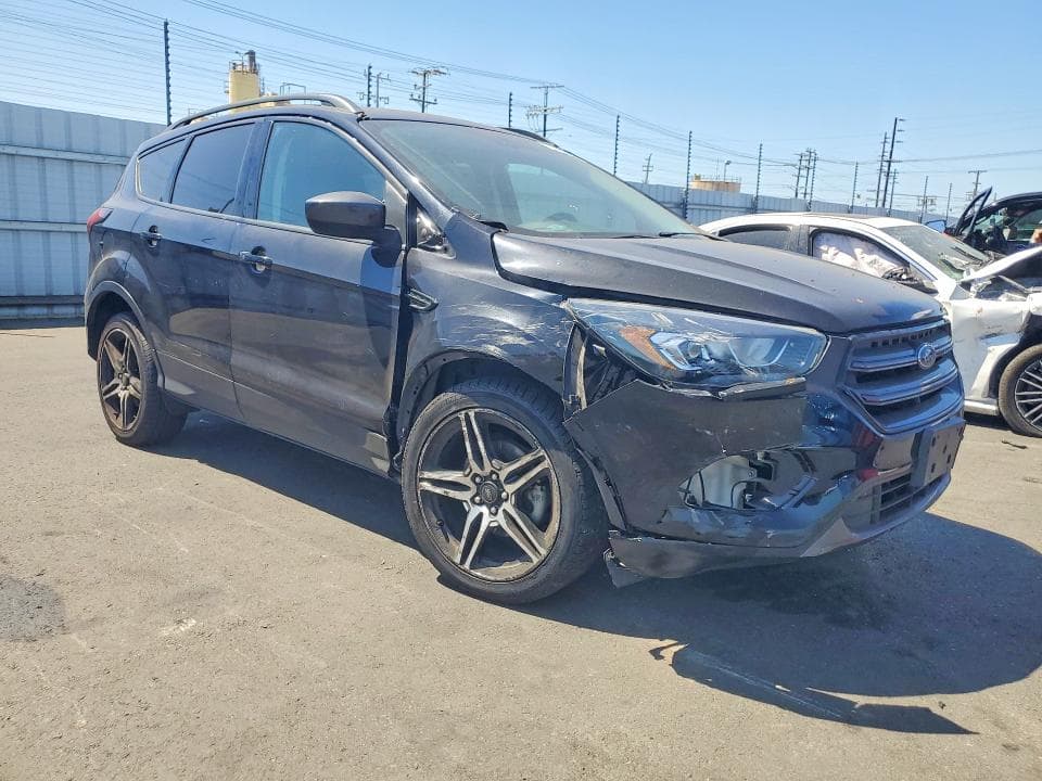 2019 FORD ESCAPE SEL 4