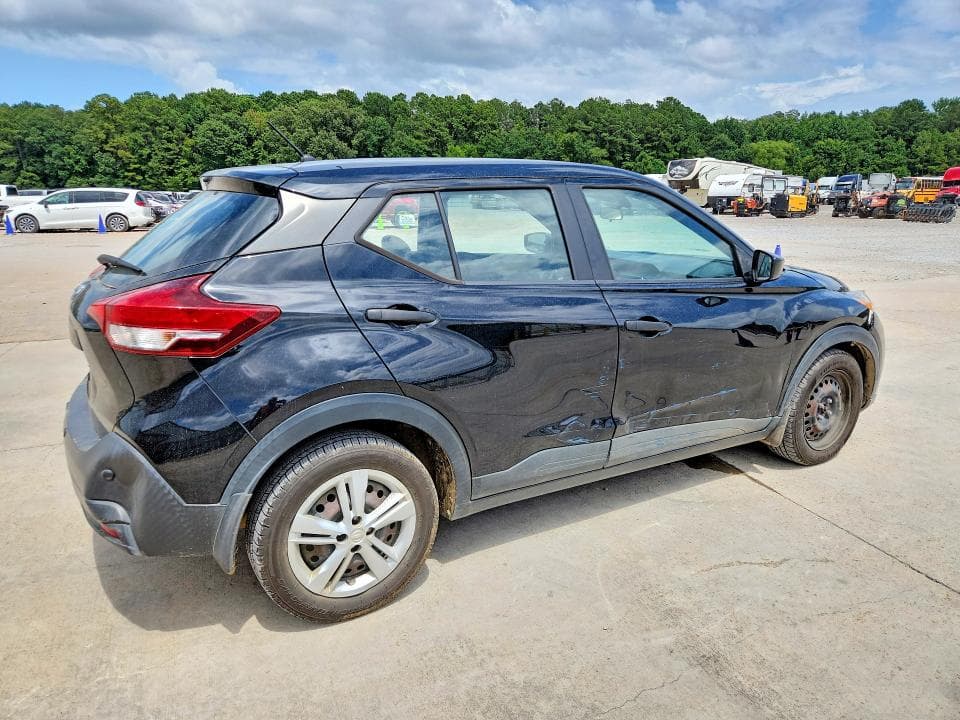 2020 NISSAN KICKS S 3