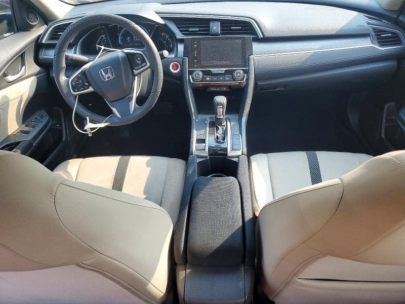 2017 HONDA CIVIC EX 8