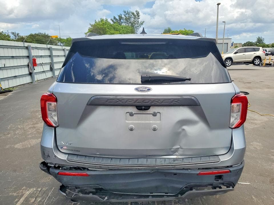 2022 FORD EXPLORER XLT 6