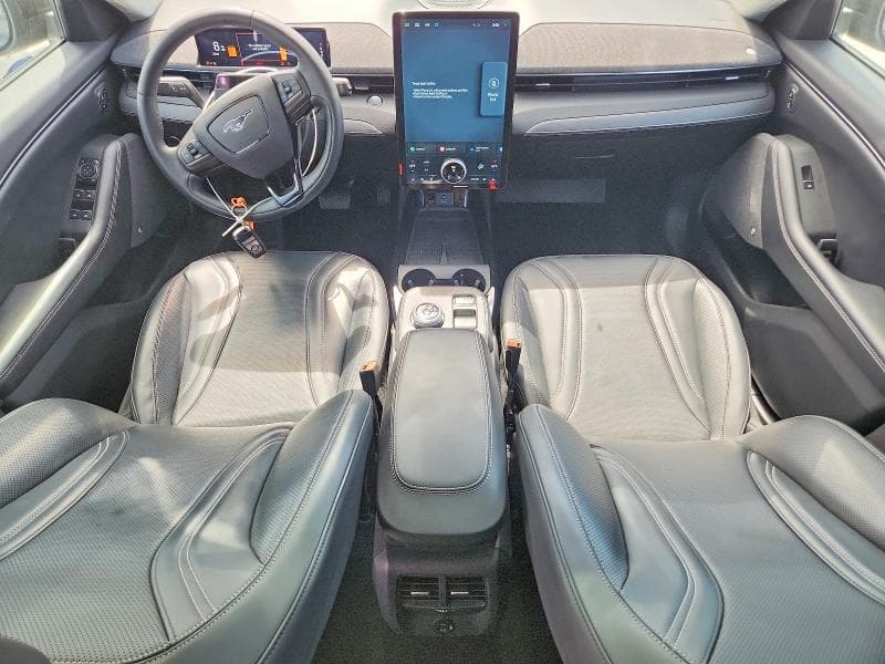2023 FORD MUSTANG MACH-E PREMIUM 8