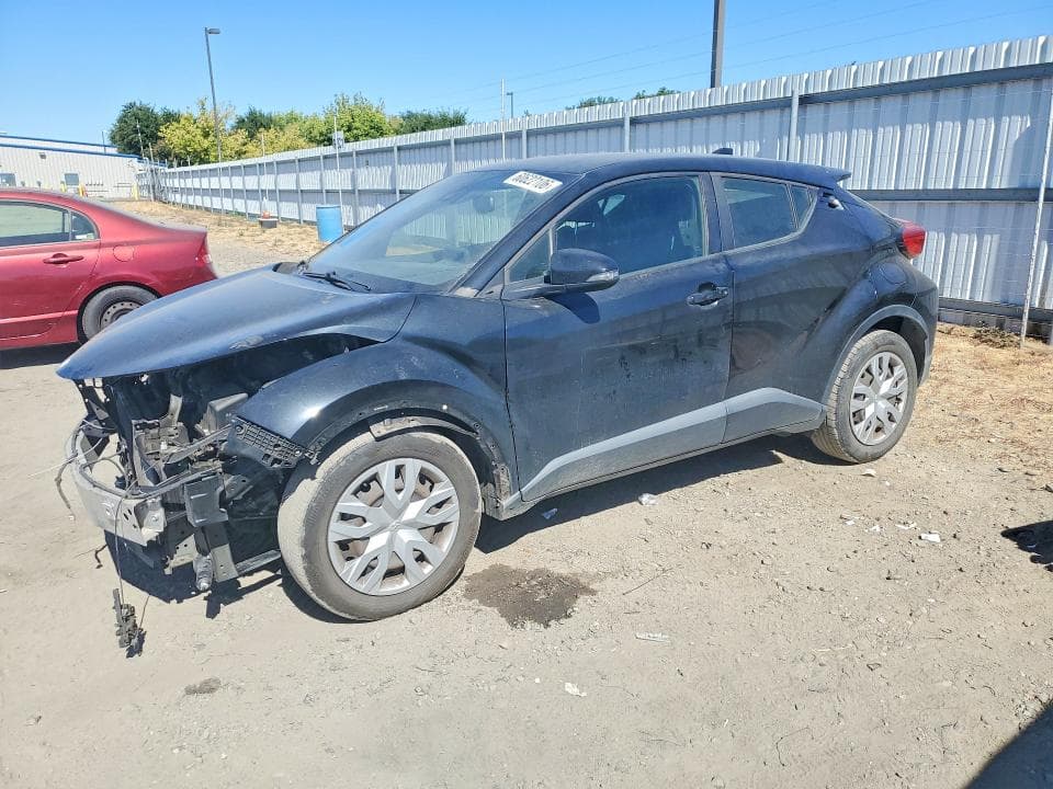 2019 TOYOTA C-HR LE