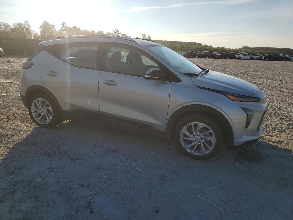 2022 CHEVROLET BOLT EUV LT 4