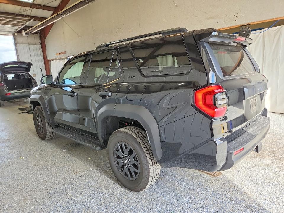 2026 TOYOTA 4RUNNER SR5 2