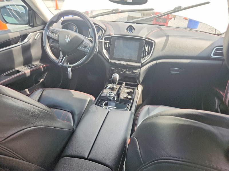 2017 MASERATI GHIBLI 8