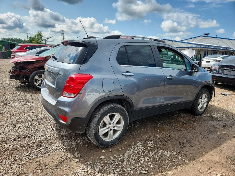 2019 CHEVROLET TRAX 1LT 3