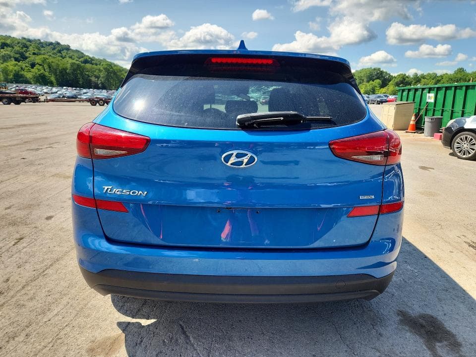 2020 HYUNDAI TUCSON SE 6