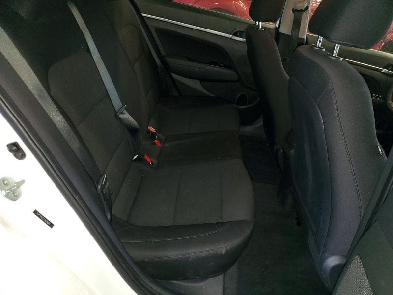2020 HYUNDAI ELANTRA SEL 10