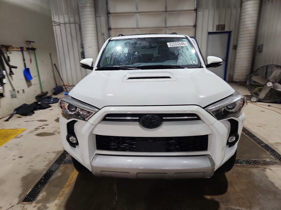 2024 TOYOTA 4RUNNER TRD OFF-ROAD PREMIUM 5