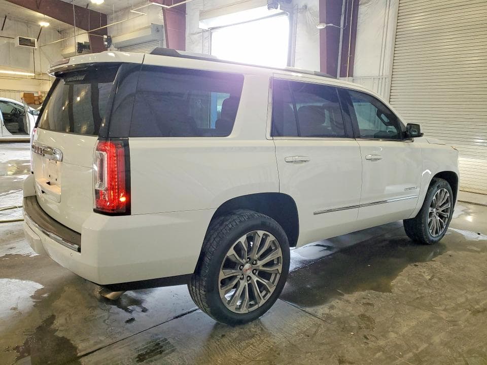 2018 GMC YUKON DENALI 3