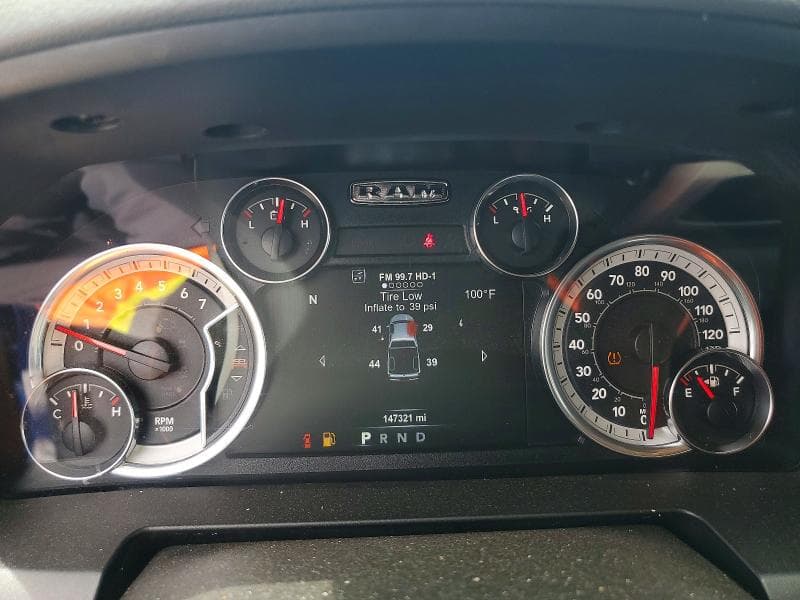 2018 RAM 1500 SLT 9