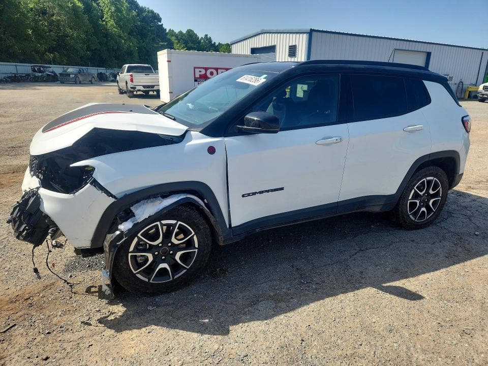 2025 JEEP COMPASS TRAILHAWK - 1