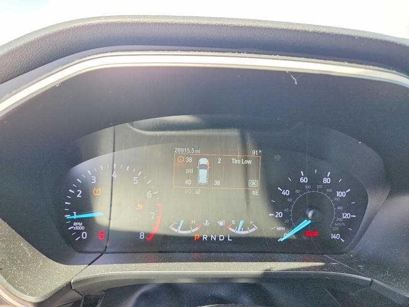 2020 FORD ESCAPE SE 9