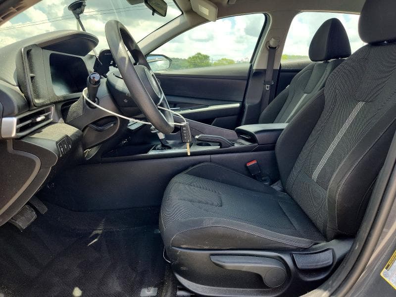 2024 HYUNDAI ELANTRA SE 7