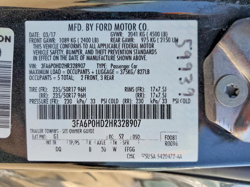 2017 FORD FUSION SE 12