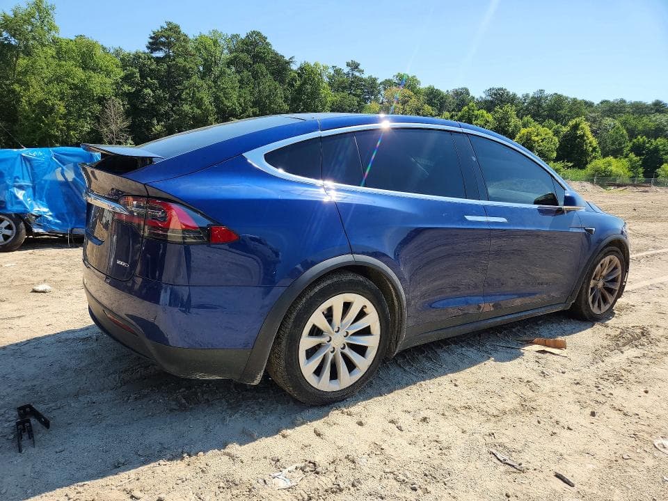 2019 TESLA MODEL X 3