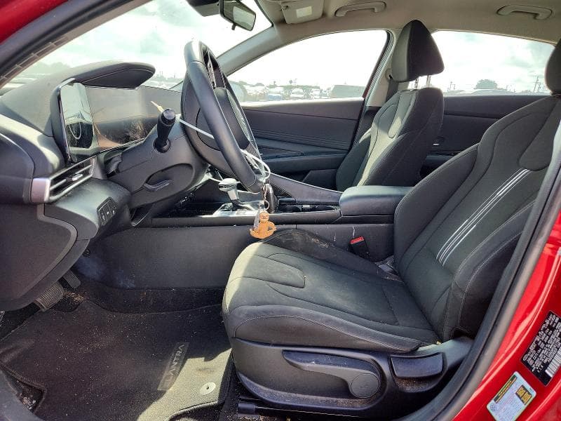2023 HYUNDAI ELANTRA SEL 7