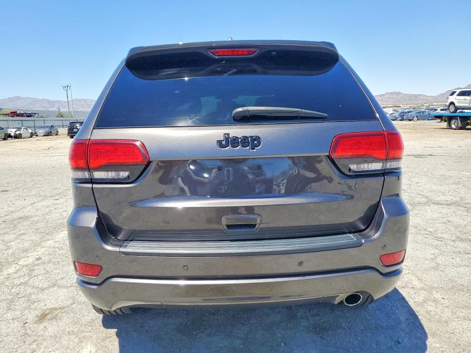 2020 JEEP GRAND CHEROKEE LAREDO 6