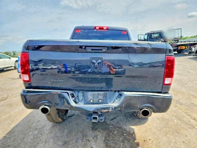 2017 RAM 1500 ST 6