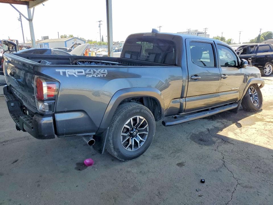 2023 TOYOTA TACOMA TRD SPORT 3