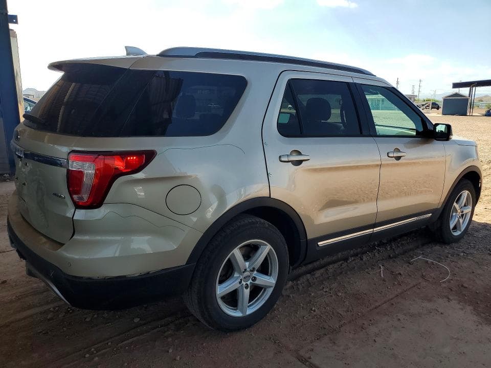 2017 FORD EXPLOR XLT 3
