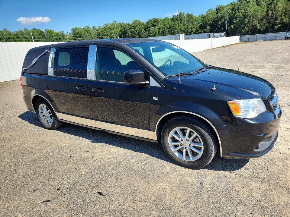 2019 DODGE GRAND CARAVAN SE 4