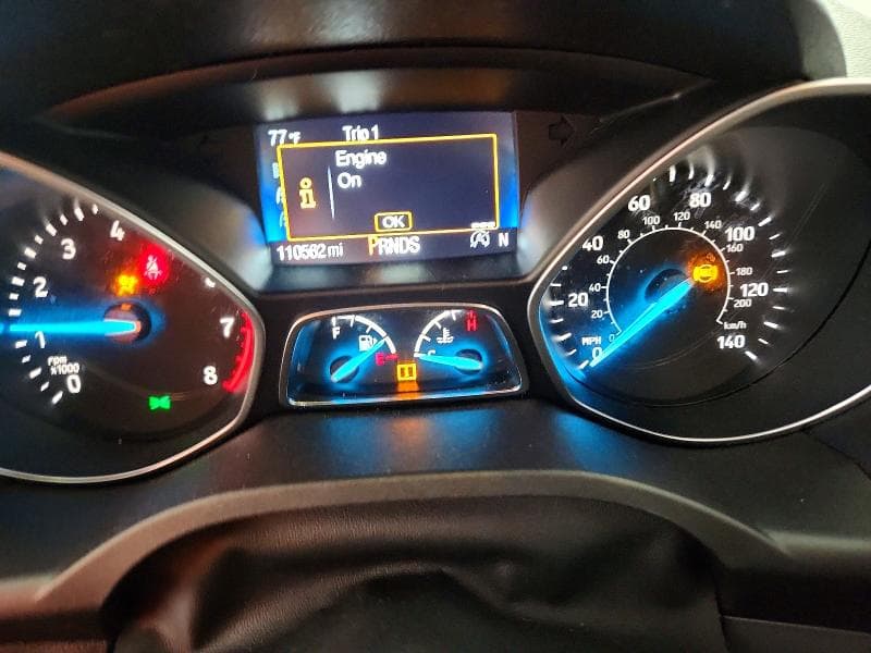 2017 FORD ESCAPE SE 9