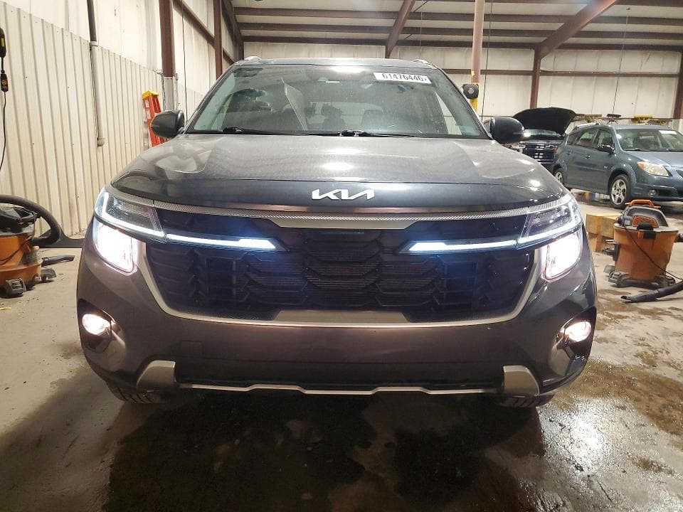 2025 KIA SELTOS EX 5