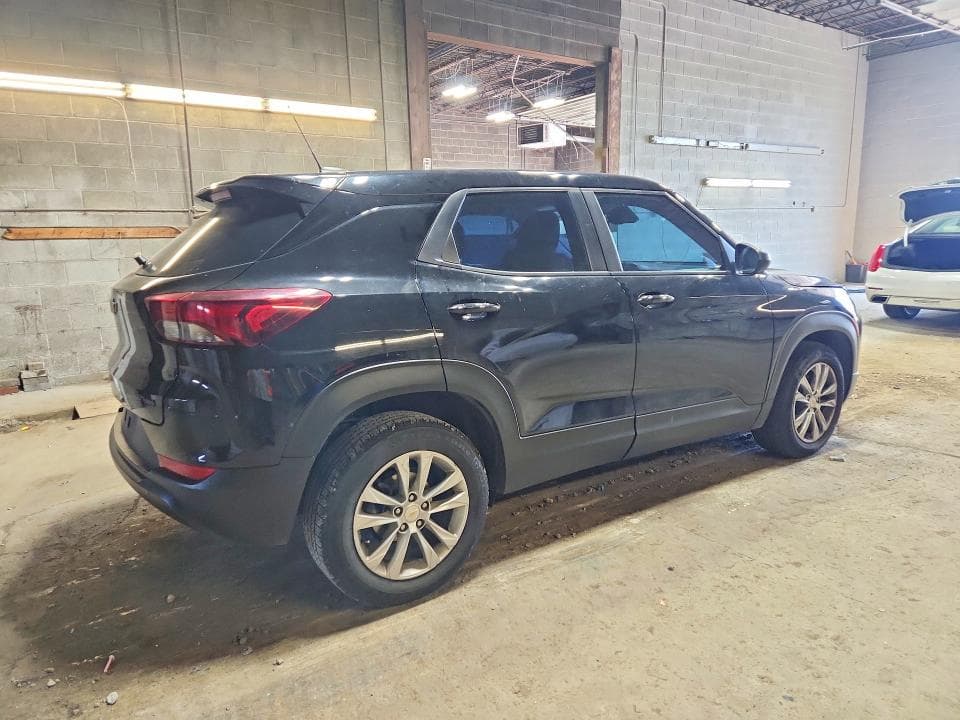 2021 CHEVROLET TRAILBLAZER LS 3