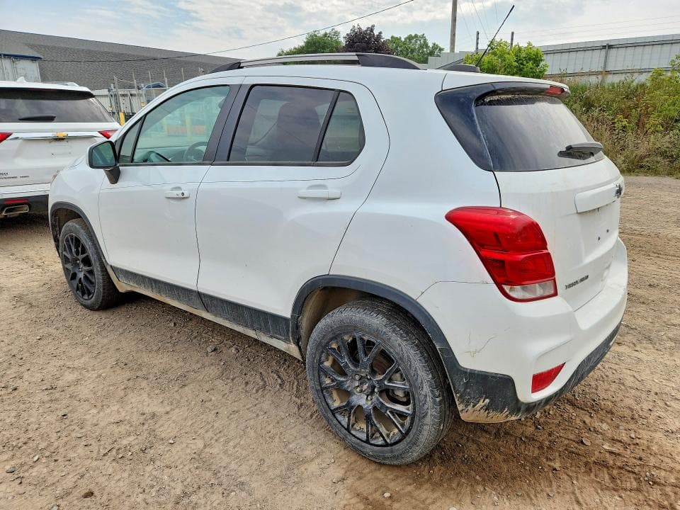 2021 CHEVROLET TRAX 1LT 2