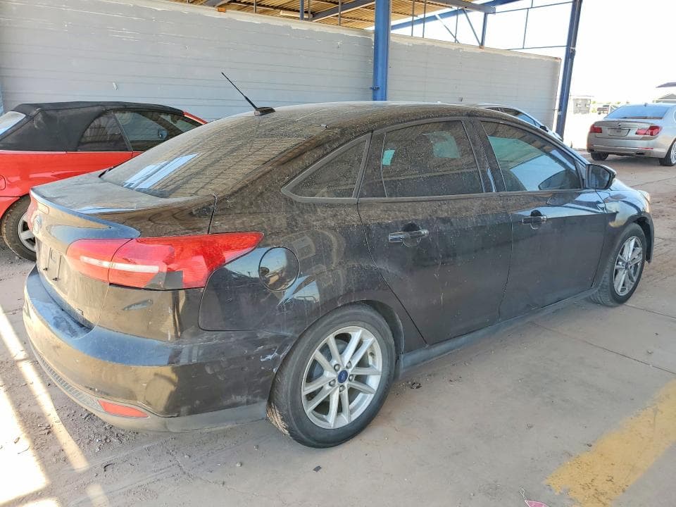 2017 FORD FOCUS SE 3