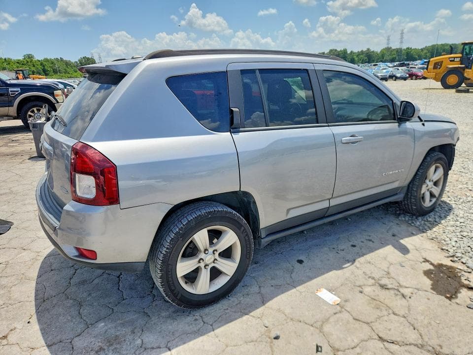 2017 JEEP COMPASS LATITUDE 3