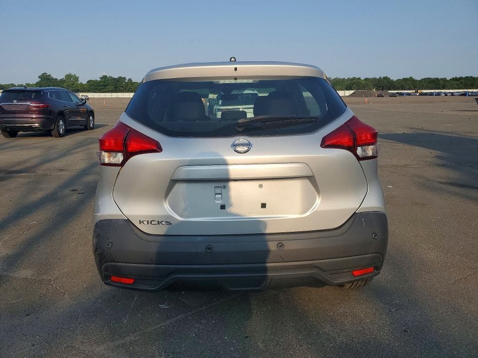 2020 NISSAN KICKS S 6