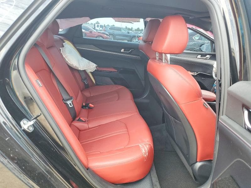 2025 KIA K5 GT LINE 10
