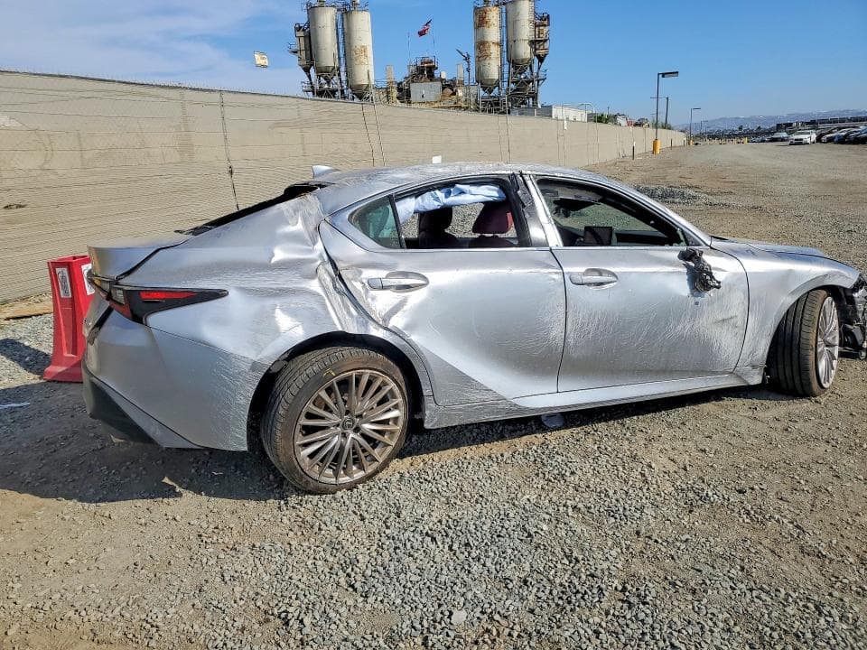 2023 LEXUS IS 300 3