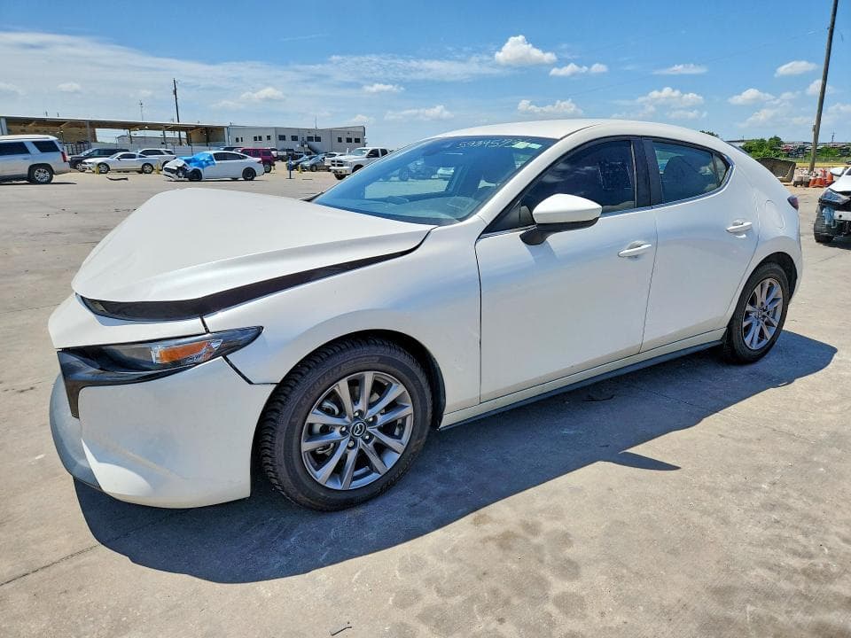 2021 MAZDA 3 - 1