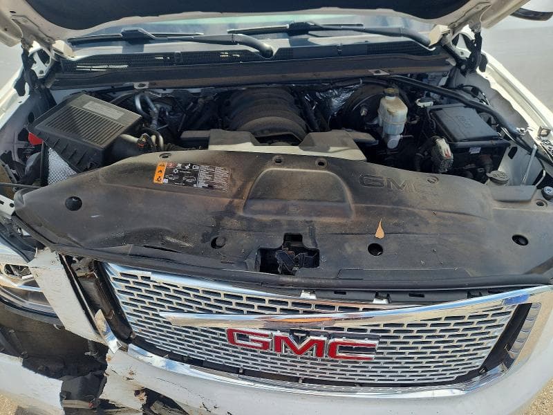 2017 GMC YUKON DENALI 12
