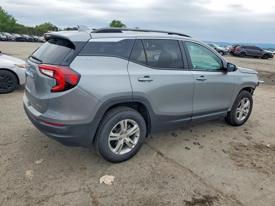 2024 GMC TERRAIN SLE 3