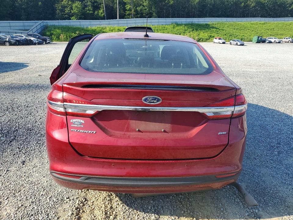 2017 FORD FUSION SE 6